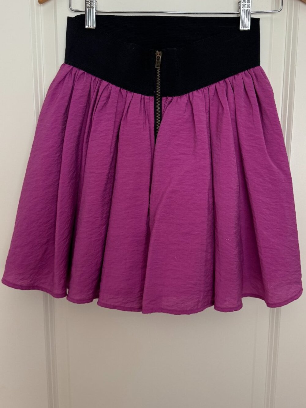 LaROK Magenta Orchid Mini Skirt Exposed Zipper Sz XS